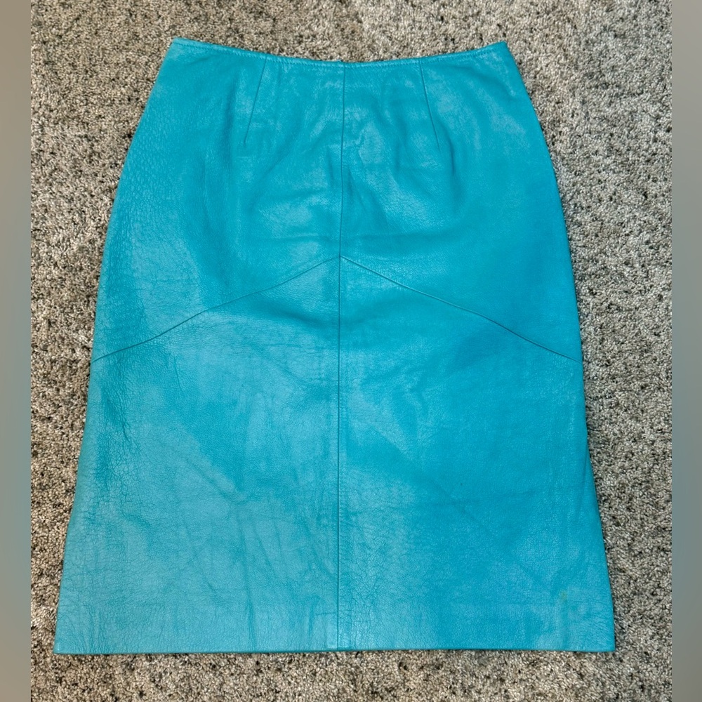 Newport News teal leather skirt